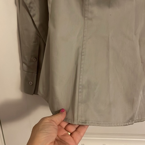 Ann Taylor Plaid Essential Shirt women’s size 4 (S)  metal shiny gray fitted NWT - Picture 11 of 16